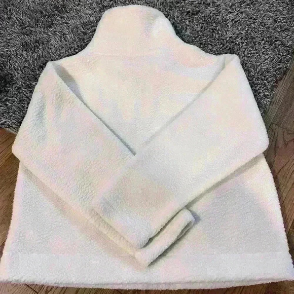 Teddy Bear Half Zip Hoodie - Picture 3 of 4